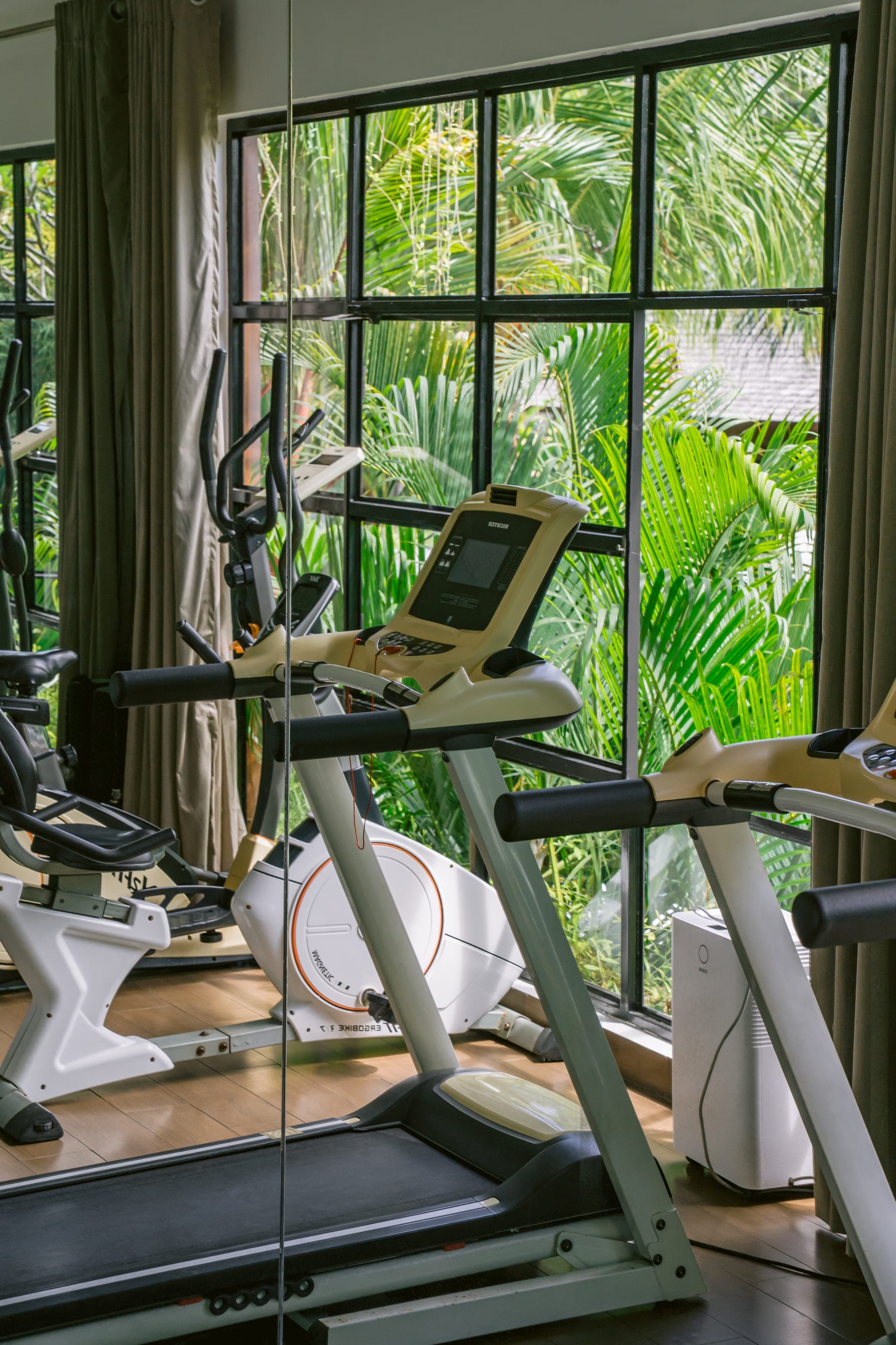 Anam Villa's private gym