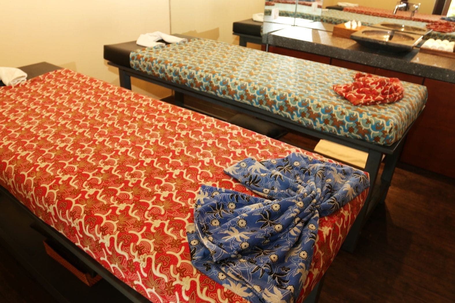 A quiet corner of Anam Villa's spa